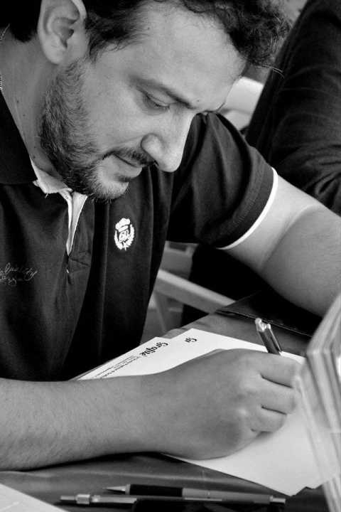 Bari, all'Enoteca dei Bischeri presentazione di ''I tre moschettieri'' di Andres Mossa